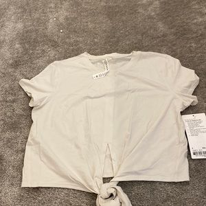 Lululemon Time to Restore SS